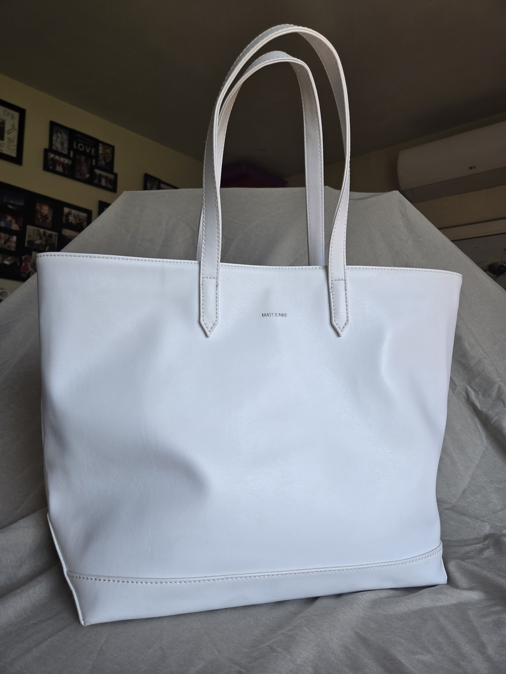 Matt & Nat White Schlepp Vegan Leather Tote Bag